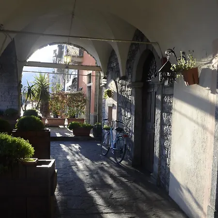 Apartment Anma The Secret Garden Pianello Del Lario